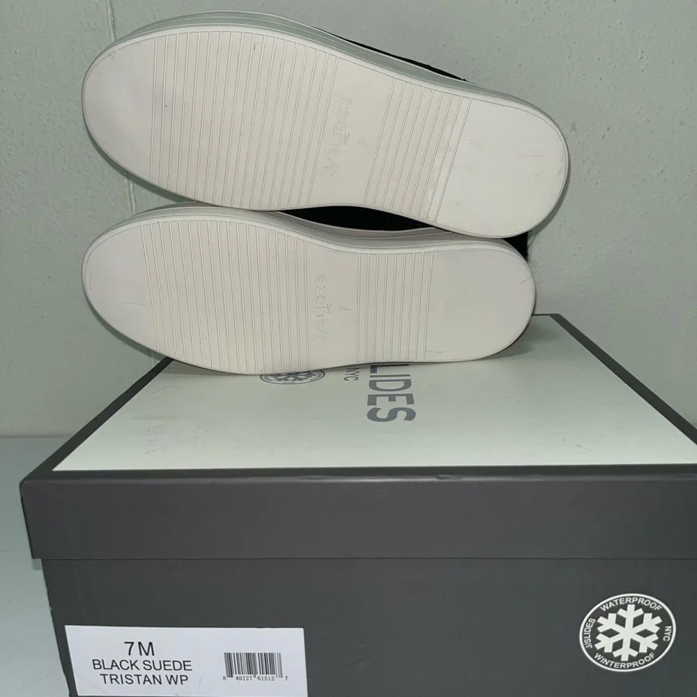 Women’s platform boot - Picture 3 of 3